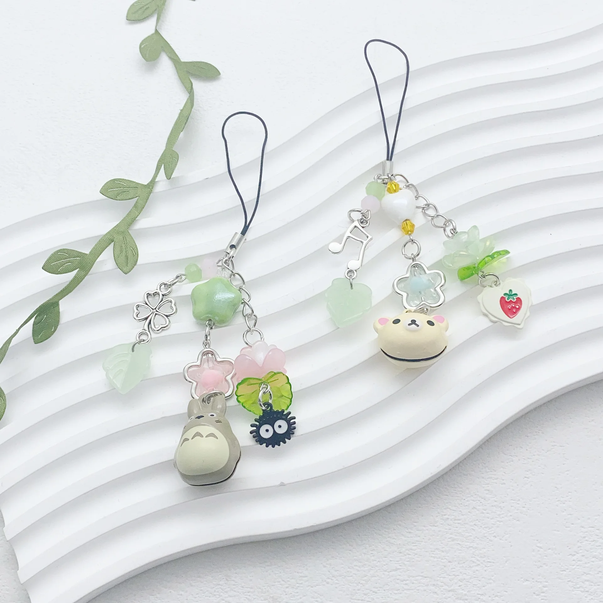 Cat Phone Charm Chain Four Leaf Clover Beaded Phone Charm Y2K Green Fairy Core Keychain Bag Key Ring