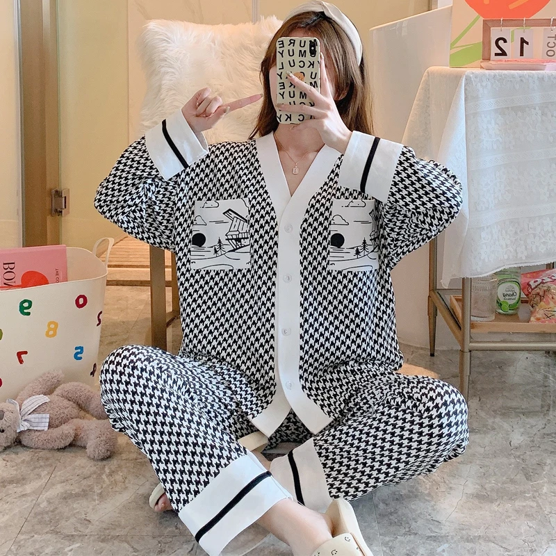 LV Ladies Adult Pajama Set / Pyjama Set / Sleepwear for Women