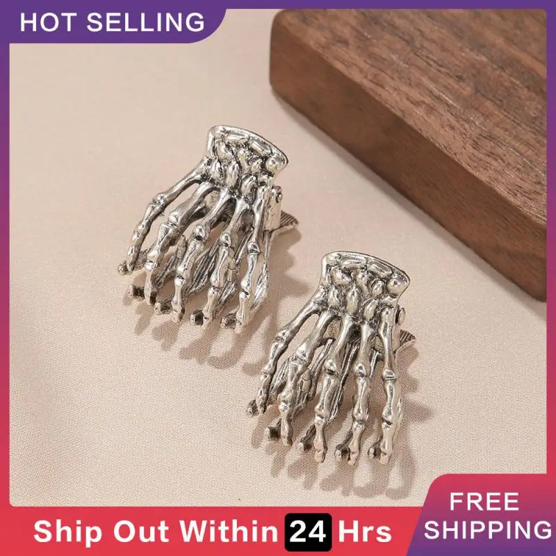 

Skeleton Hand Hairpin Skin-friendly Material Durable Hair Accessories Household Products Halloween Hair Accessories Cozy