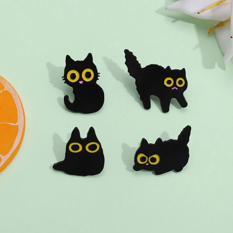 

Cute Kawaii Enamel Pins Metal Brooches Animal Cat with Flower Decorative Badge Jewelry Lapel Pin Backpack Clothes Accessories