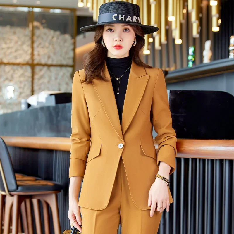 

2024 Women's Autumn/Winter New Long Sleeved Set with Unique Temperament That Sets You Apart