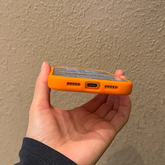 Translucent Matte MagSafe-Compatible Double Color Contrast Case