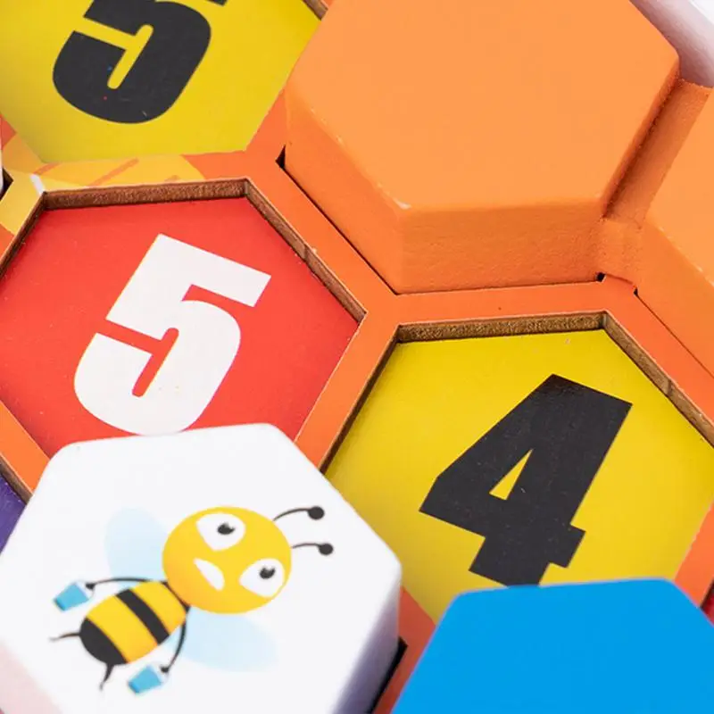 Рисунок 2 - Деревянный шестиугольный пазл в форме блока