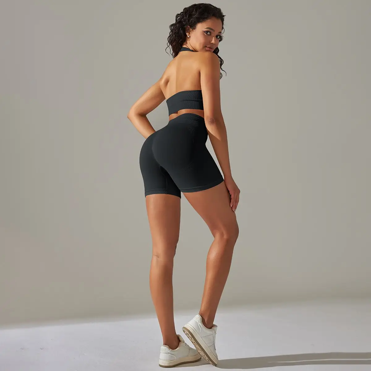 European and American Seamless Knitted Beauty Back High Elastic Sports Yoga Running Fitness Cycling Elastic Shorts