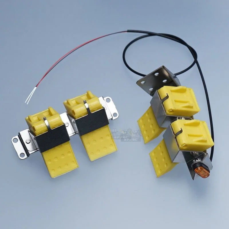 

1 Pair Tire Rubber Slipper Skid Bring Support Position Lights for 1/14 Tamiya RC Truck SCANIA 770S VOLVO Arocs MAN TGX LESU Car