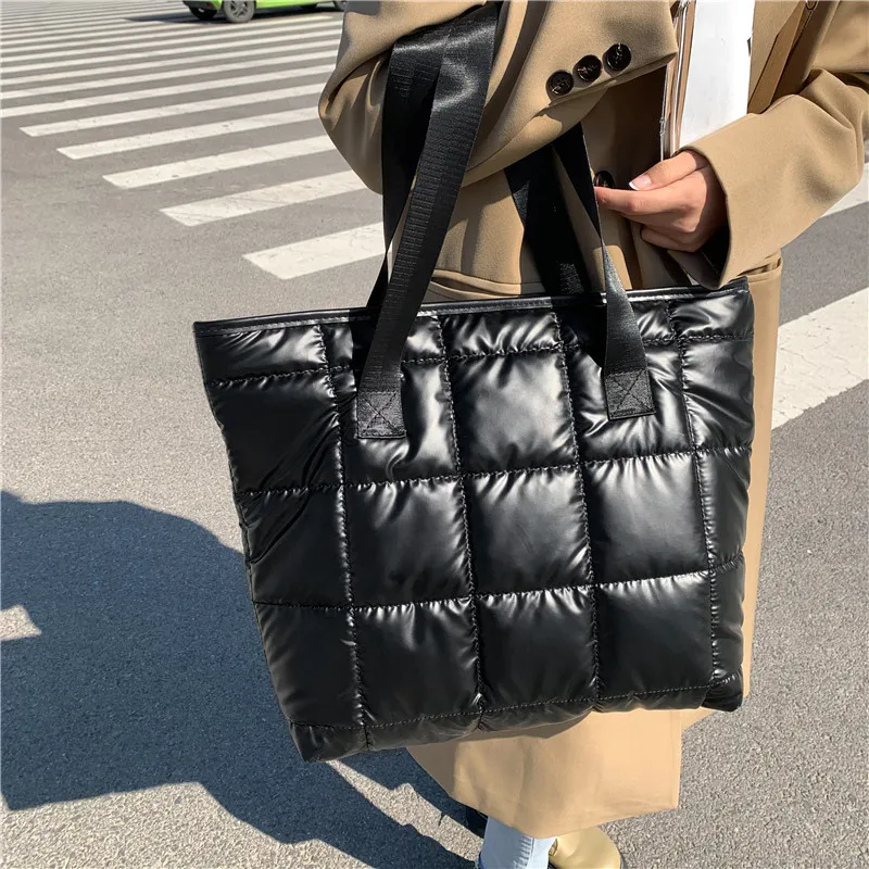 

Puffer Tote Bag for Women Cotton Padded Shoulder Bag Large Capacity Ladies Puffy Handbags Quilted Work Commute Shopping Bag 2023