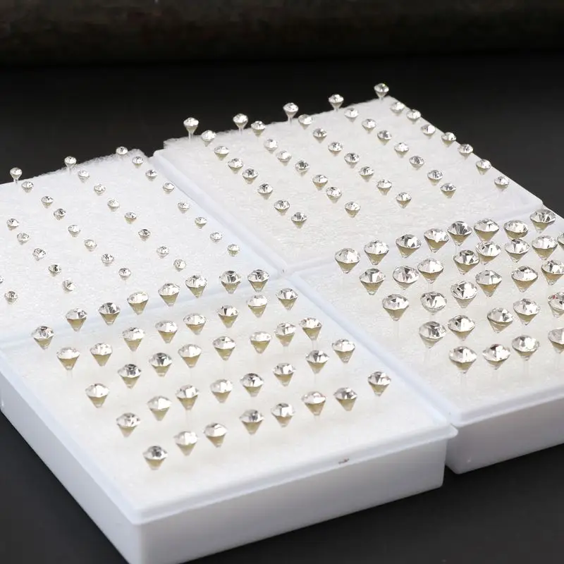 20 Pairs Small Stud Earrings Colorful Faux Rhinestone Plastic Ear Studs Fashion Studs Earrings for Women Hypoallergenic Earrings 3