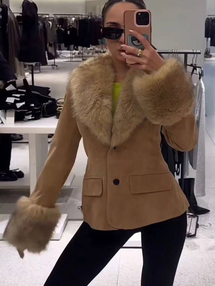 Autumn Winter New Women Short Coat Elegant Warm Spliced Faux Fur Collar Suebe Coat Female Luxury Fashion Slimming Jacket