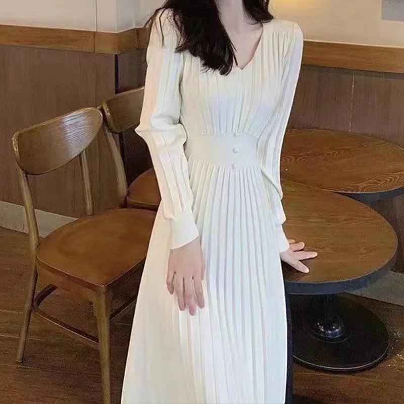 

Women'S New Knitting Button V-Neck Pullover Dress 2023 Autumn Winter Long Sleeve Interior Lapping High Waist Retro Sweater Dress