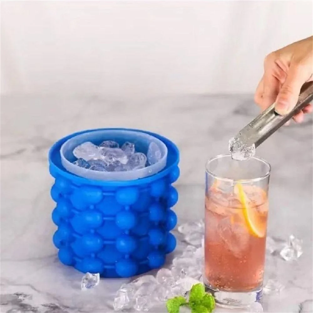 Ice Cube Mold Ice Trays Silicone Bucket Cup with Lid 2 in 1 Cube Maker for Frozen Cocktail Whiskey