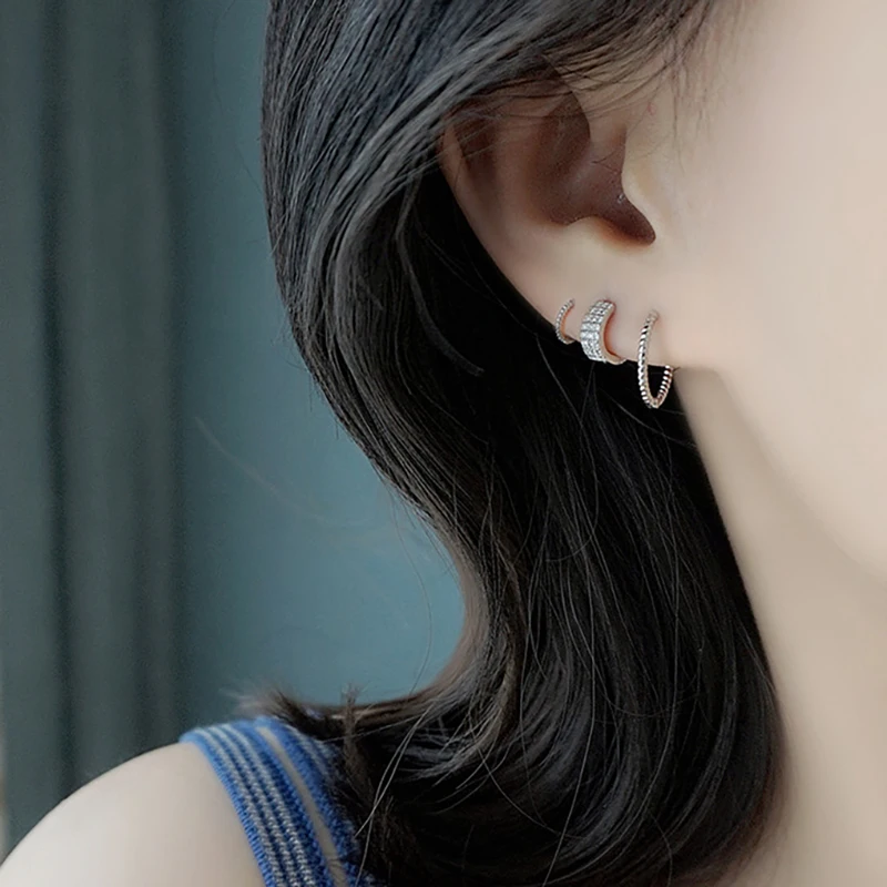 アクセサリー wakansilversmith Round earring M アクセサリー wakansilversmith Round earring M Amazon.com
