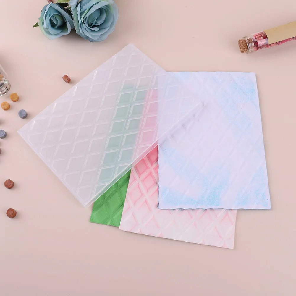 Luccicle Cartelle per goffratura 9 pezzi, plastica, scrapbooking, biglietti, album fotografici, inviti, arte fai-da-te (14,5 x 10,5 cm, rosa