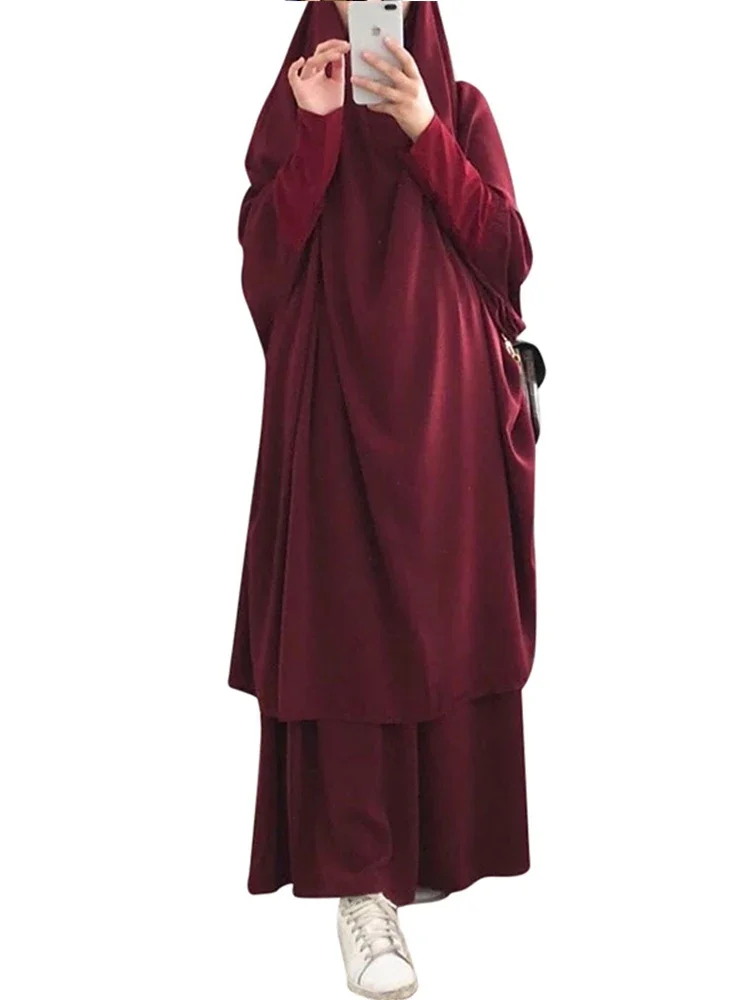 Wine red