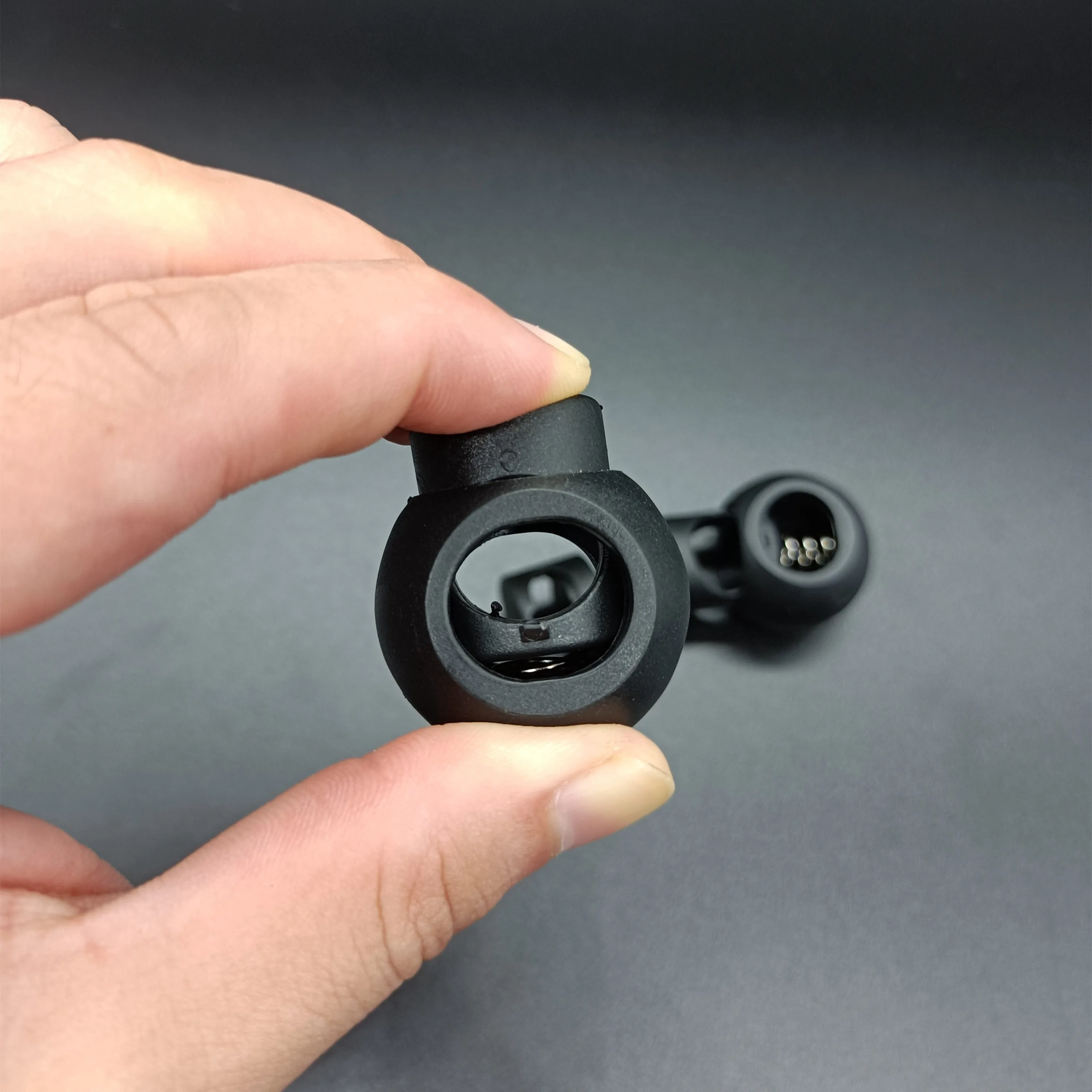 Detachable Stopper Cord Lock Stopper Cord Stopper Cord Lock Cord End Lock 2Pcs Big Size Cord Lock Stopper Spring Stop Toggle Clip Round Ball Plastic For Paracord Shoelace Rope DIY Accessories