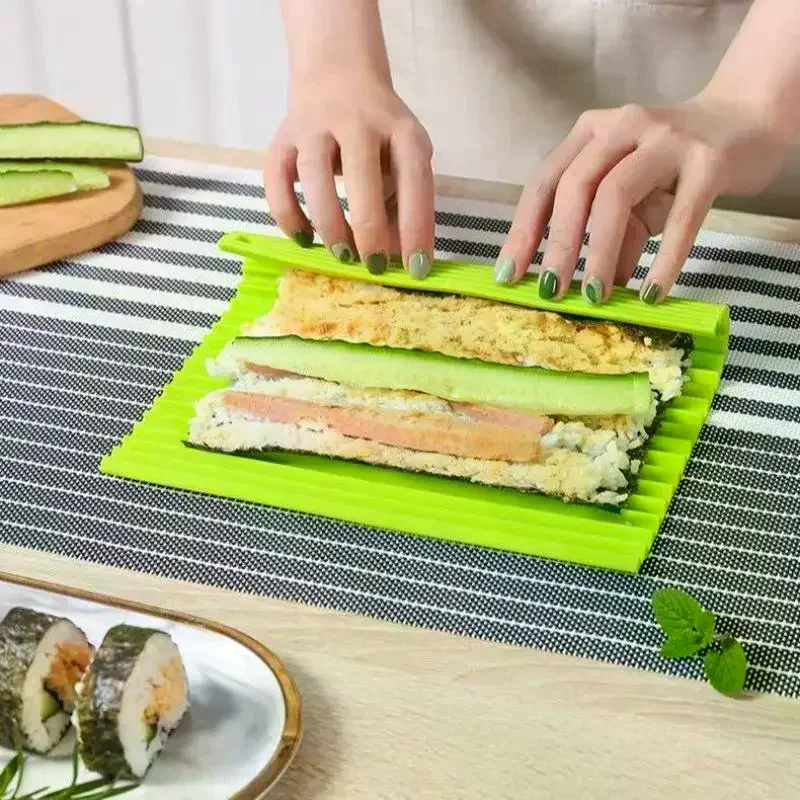 실리콘 핸드 롤 스시 롤링 커튼 대나무 모조 일본식 스시 롤링 도구 세척 용이 곰팡이 없는 스시 매트 휴대용