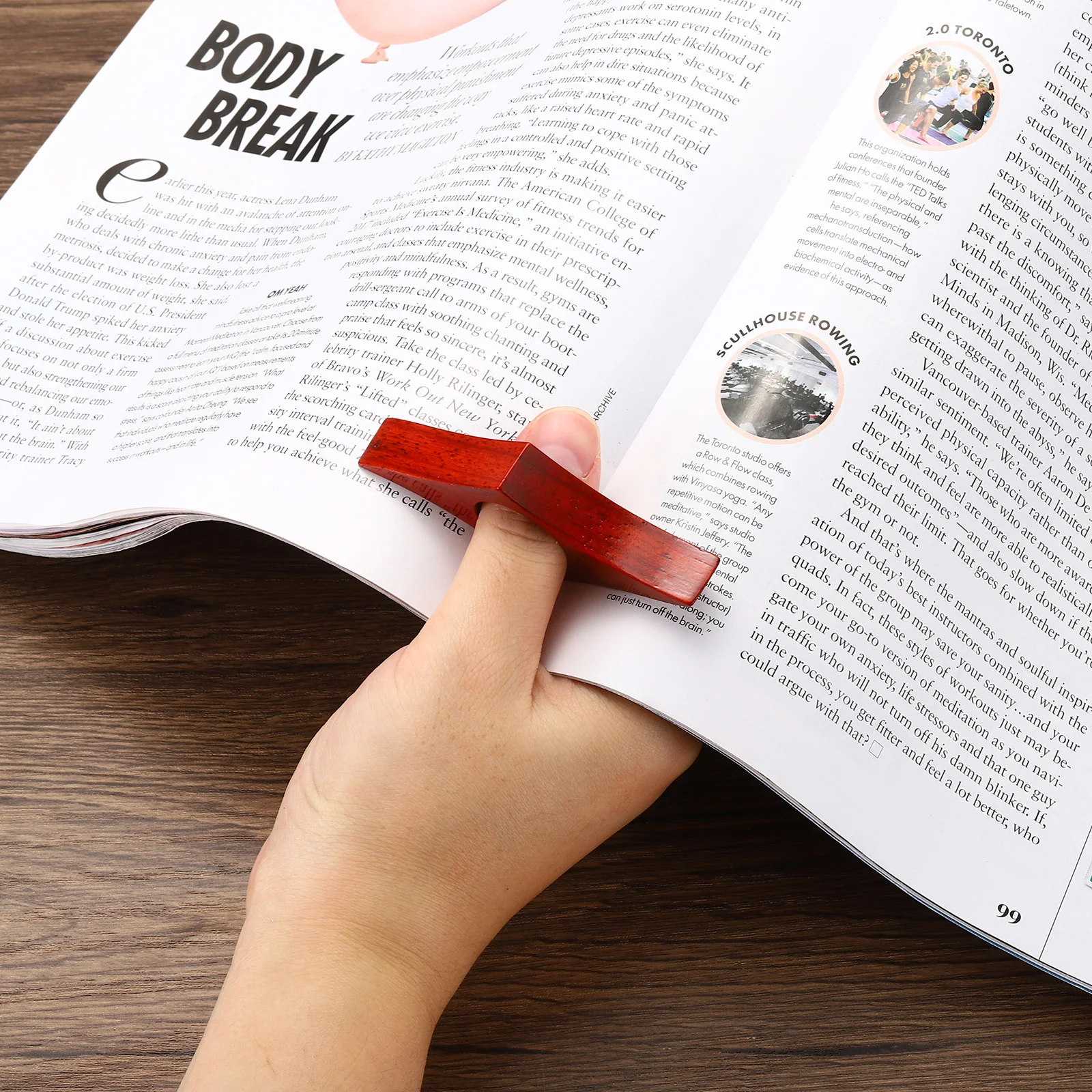 2Pcs Wooden Thumb Book Page Holder One Hand Reading Convenient Bookmark Thumb Book Support Reading Accessories for Lovers