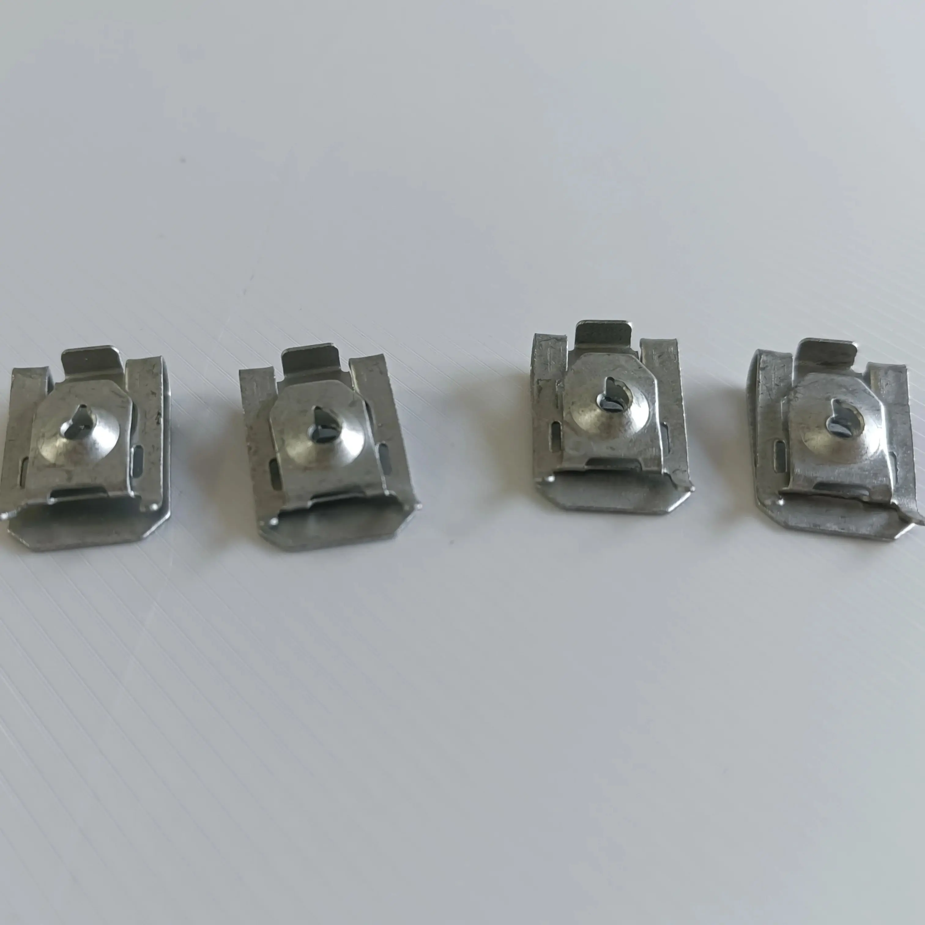 51717065773 C-clip Nut Clip Fixing Bracket 4 Pieces for Mini Paceman F56 R61 BMW 420i 428i 430i M4 535i