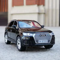 1:32 AUDI Q7 SUV Alloy Car Model Diecast & Toy Vehicles Metal Car Model Simulation Sound and Light Collection Childrens Toy Gift 1