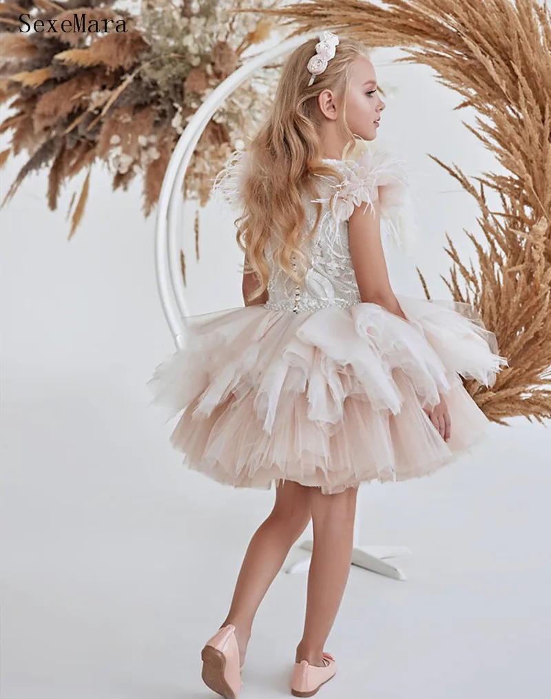 

Fluffy Champagne Tulle O Neck Flower Girl Dress Wedding Party Gown Knee Length Kids Clothes First Communion Custom