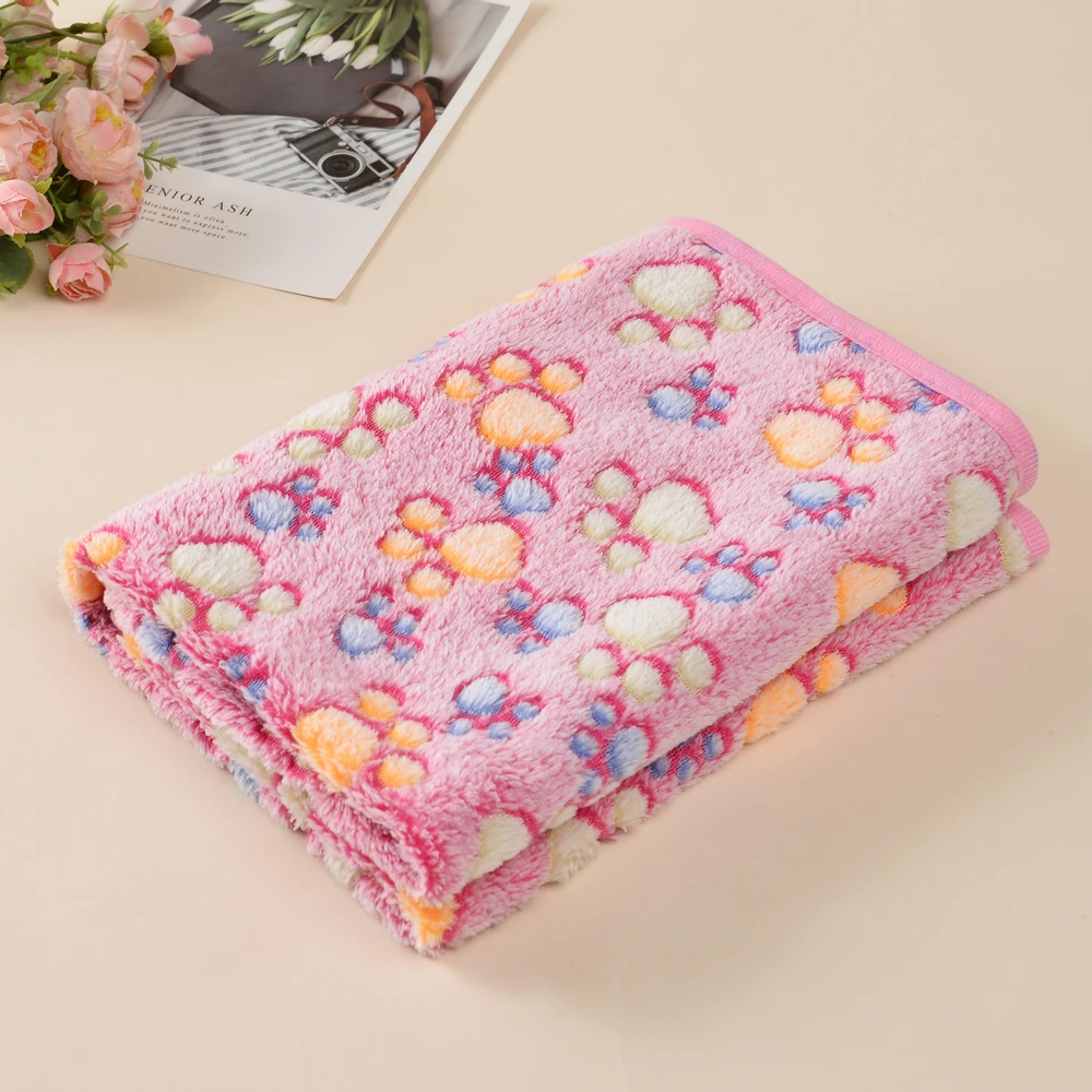 Autumn Winter Pet Dog Blanket for Small Medium Big Dogs Cats Warm Fleece Footprint Puppy Bed Mat Chihuahua Bulldog Pug Supplies