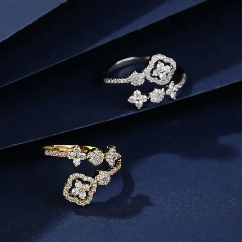 Elegant Four Leaf Flower Zirconia Inlaid Ring for Women 2025 New Fashion Single Rings Wedding Jewelry Daily Wear