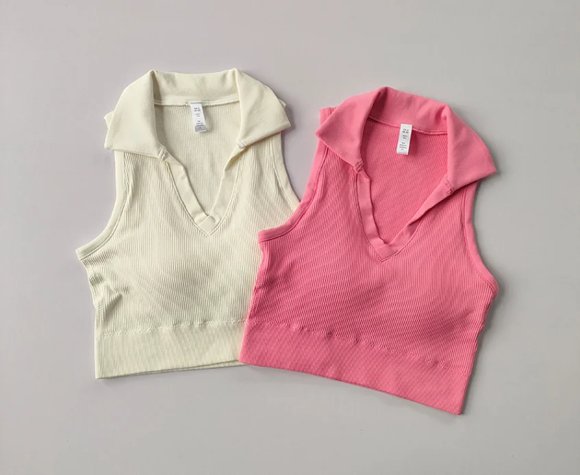 سترة قصيرة مع ملابس داخلية مبطنة وطية صدر السترة ل...