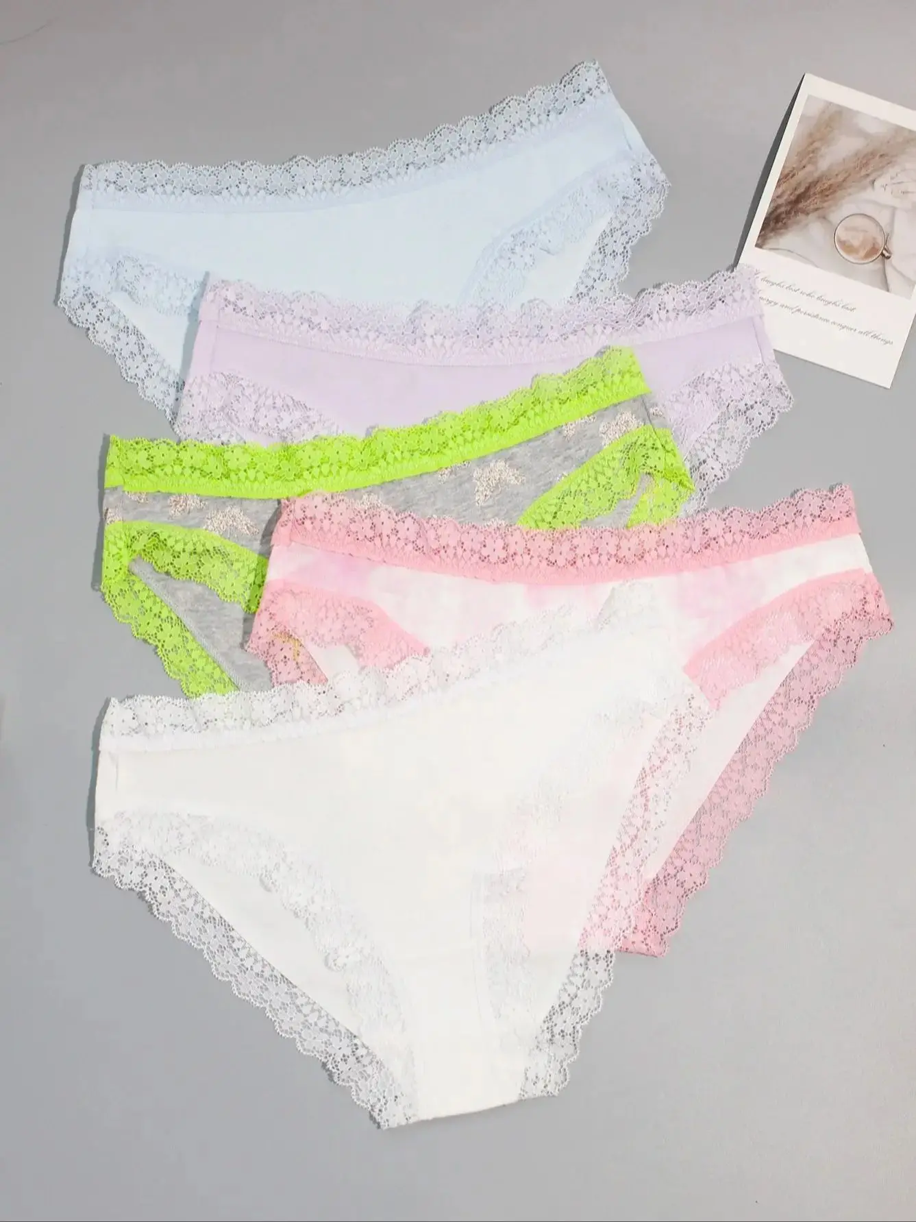 5-pak Damskich Majtek Trójkątnych z Bawełny z Koronkowym Wykończeniem, Kolorowe, Urocze Majtki Dziewczęce, Czysta Bawełna, Damskie Majtki Trójkątne