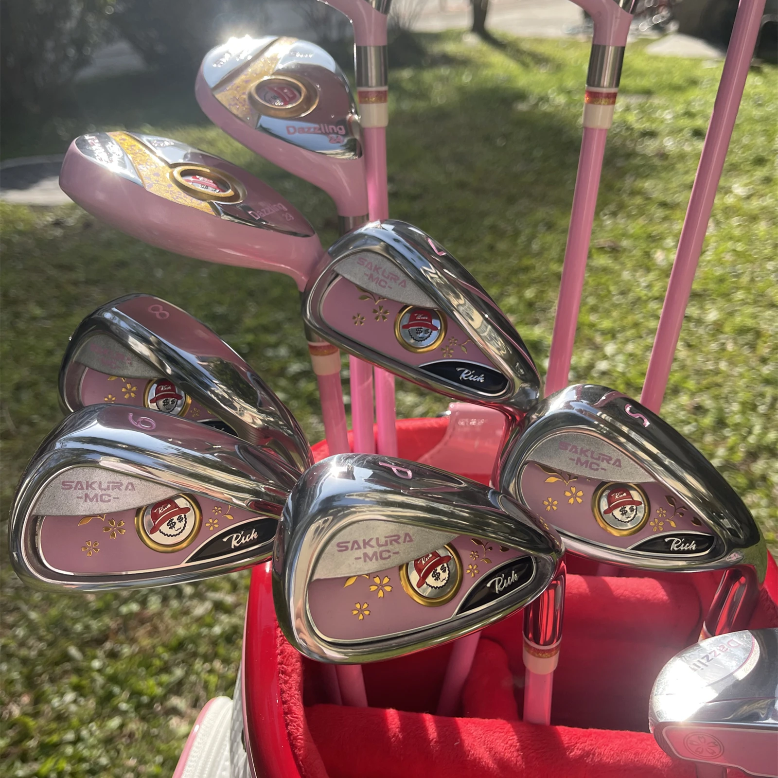 2023 Women Pink Golf Clubs Rich Complete Sets L Flex Graphite Shaft with Bag 12pcs Lady Full Clubs Headcover