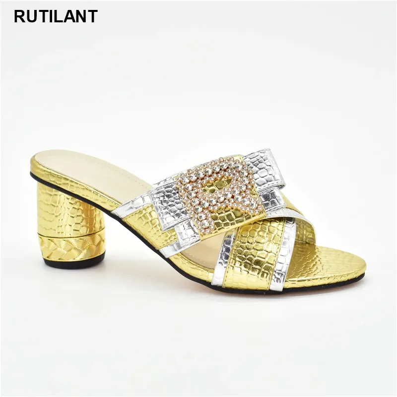 

New Wedding Shoes for Women Bride Italian Women Elegant Party Pumps Decorated with Rhinestone High Heels Women Open Toe Pumps