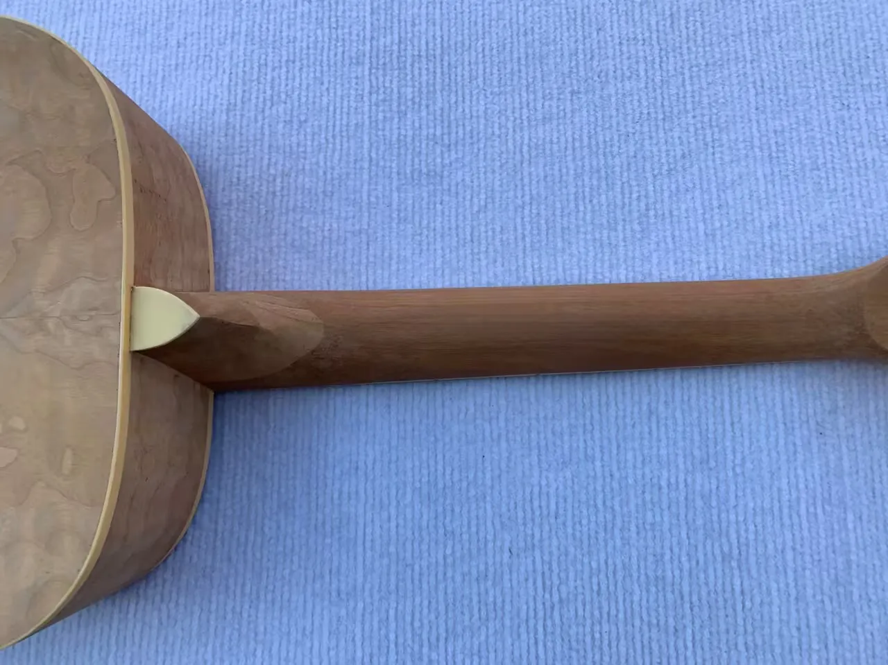 S812d40af4cd5469283755c20b6a784848