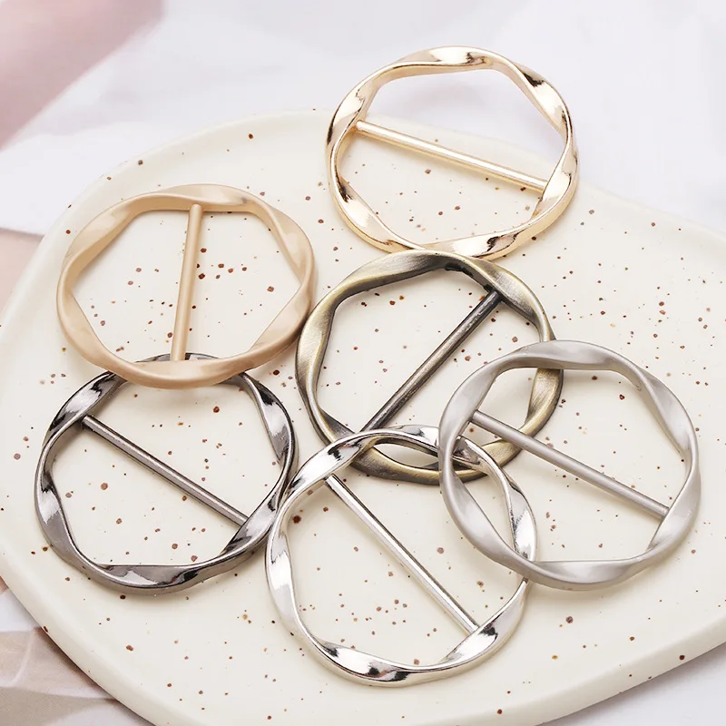 Simple Fashion Metal Buckle for Women's T-shirt Corners Knot Buckle Belt Adjustable Buckle Scarf Decor Fastener 1pcs
