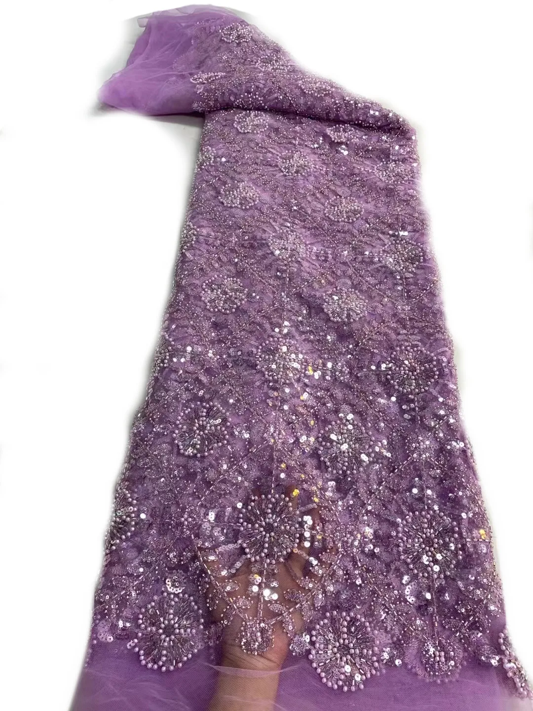 

European and American court style full bead and bead tube embroidery pattern, exquisite sequined lace wedding dress fabric
