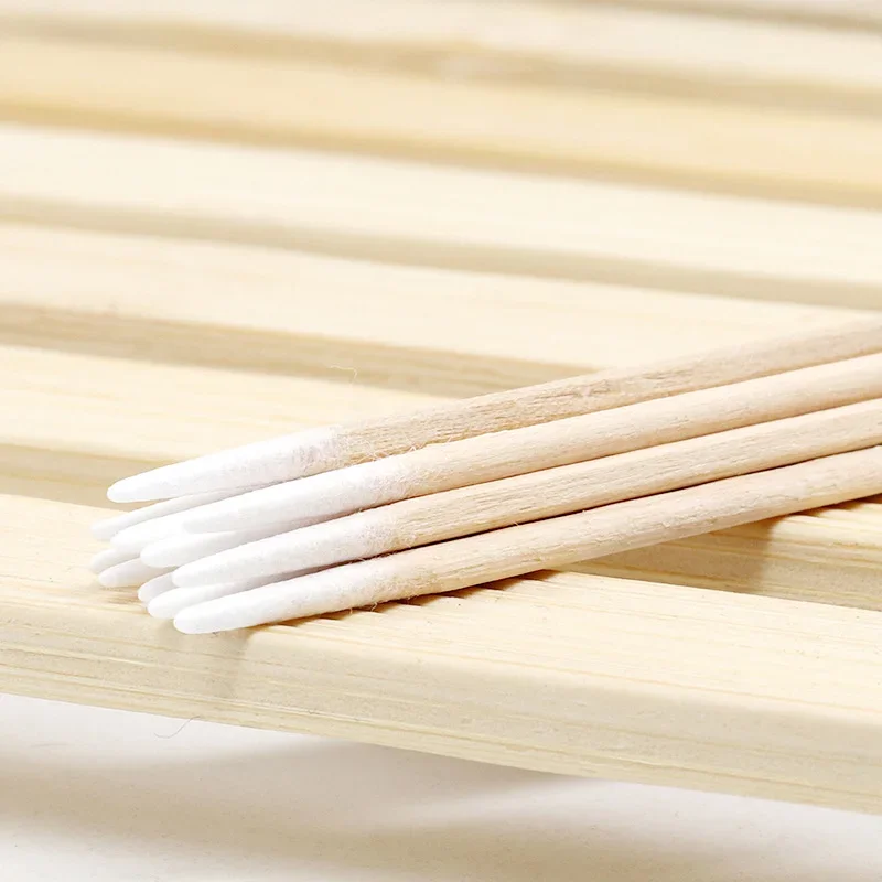 

100pcs Wooden Disposable Micro Buds Cotton Swabs Cosmetics Makeup Cleaning Stickers for Eyelash Grafting Extension