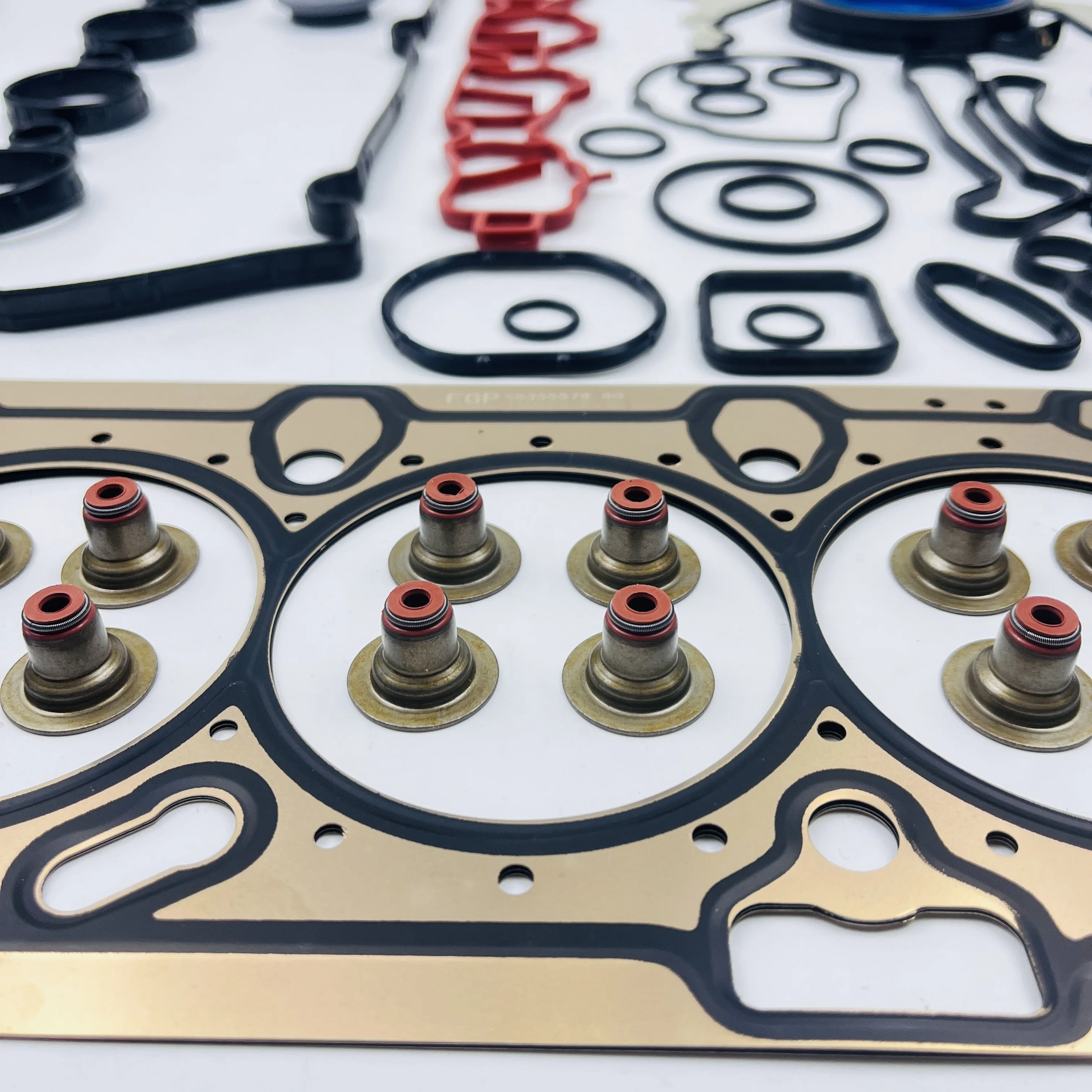 Engine cylinder GASKET OEM# 55355578 for Chevrolet Cruze/AVeo Opel Astra Corsa Insignia car 1.6 1.8 3 layers of stainless engine gasket set car repair accessories