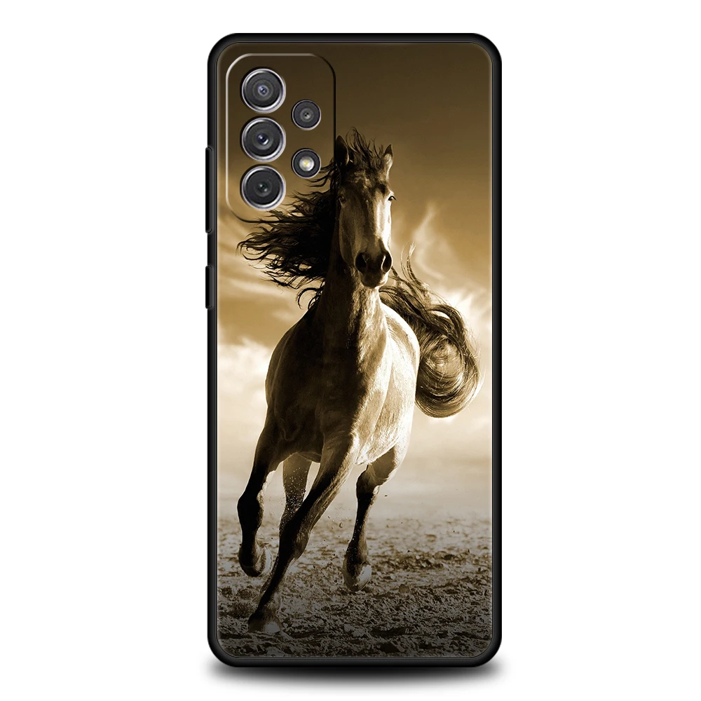 Luxury Horse Design Silicone Phone Case - Elegant Protective Cover