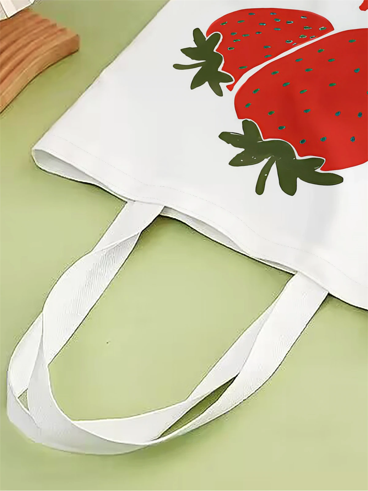 1pc,cartoon strawberry handbag, reusable fashionable handbag, multifunctional handbag, printed canvas shopping bag