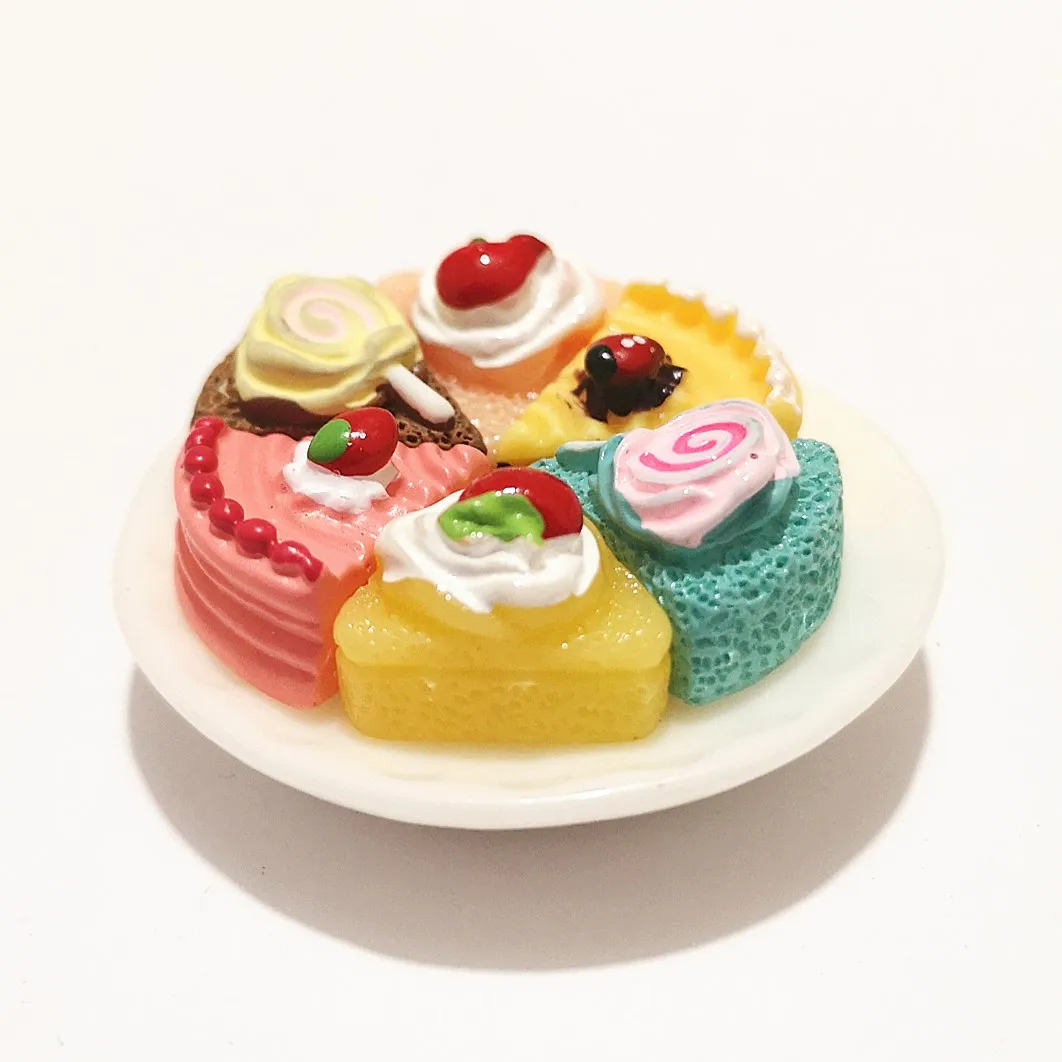 Миниатюрный Кукольный домик