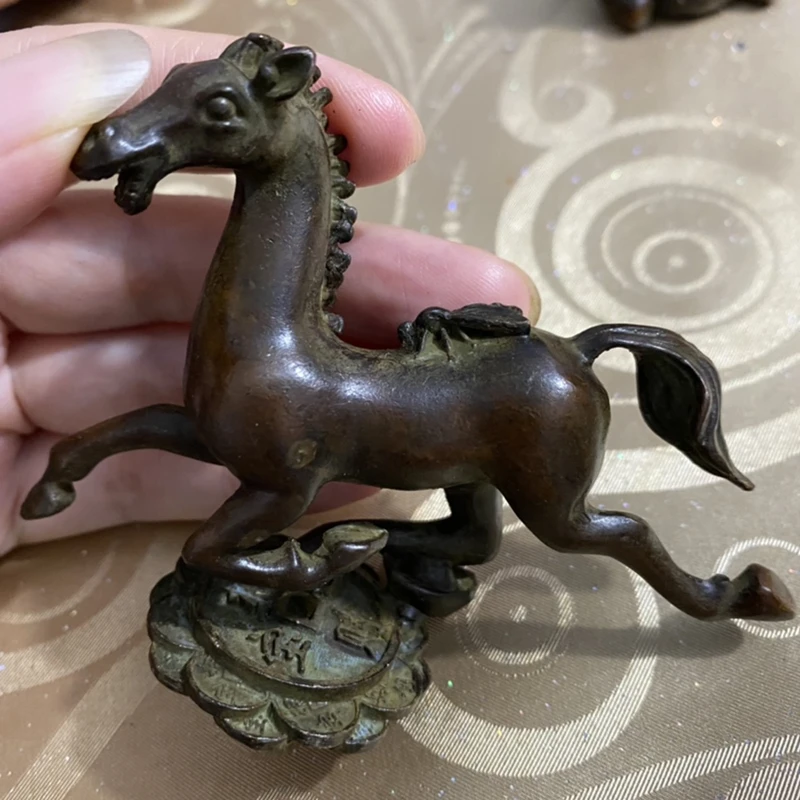 

Wangniu/Pure Copper Zodiac ox/Wangshi ox/Zhaocai ox/ Exquisite home furnishings Feng Shui craft gifts/auspicious furnishings