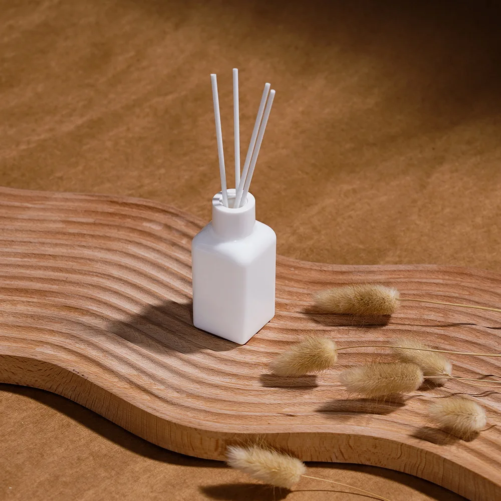 1PC 30ml Home Fragrance Empty Bottles Rattan Sticks Purifying Air Aroma Diffuser Set Essential Oil Bottles Room Office Decor