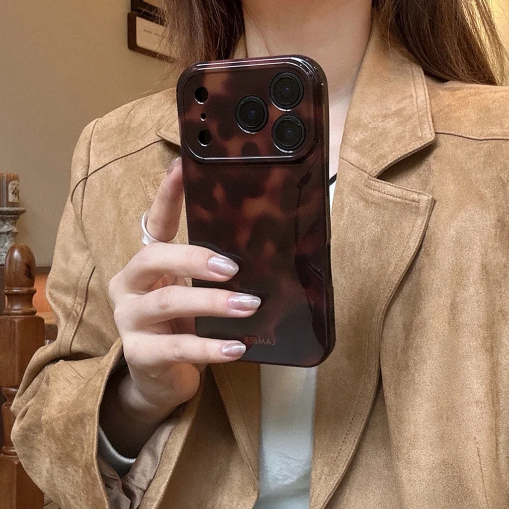 Retro Stylish Amber Phone Case - Hard PC Cover