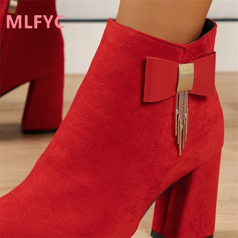 2023 Autumn New European and American Pointed Chain Super High Heel Women's Short Boots Thick Heel High Heels