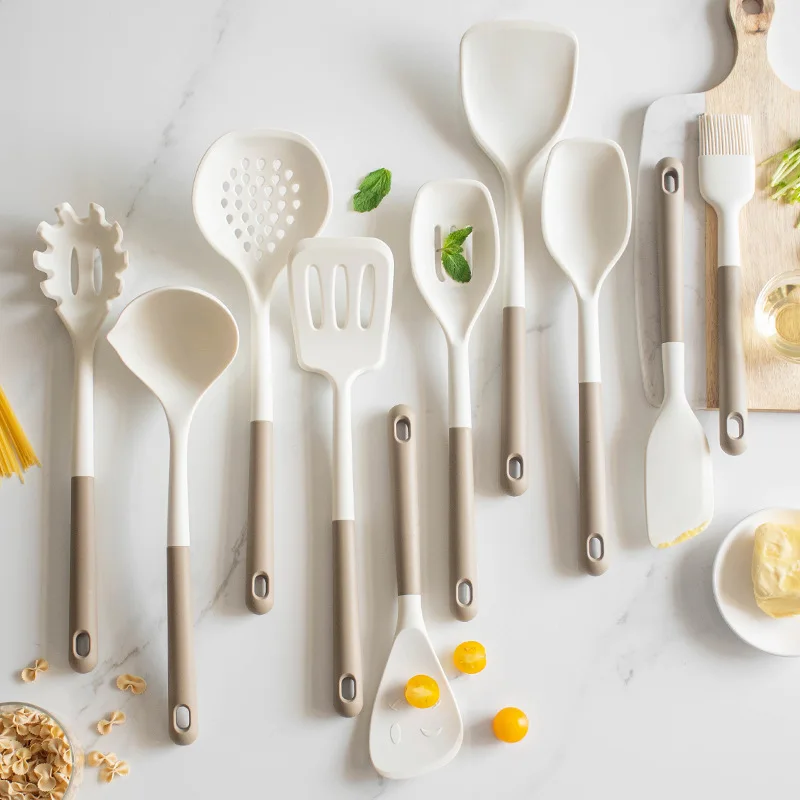 Kitchen Utensils Set Kitchen Silicone Kitchenware Set Cooking Spatula Colander Rice Spoon Ladle Spaghetti Claw Oil Brush Tools for Baking