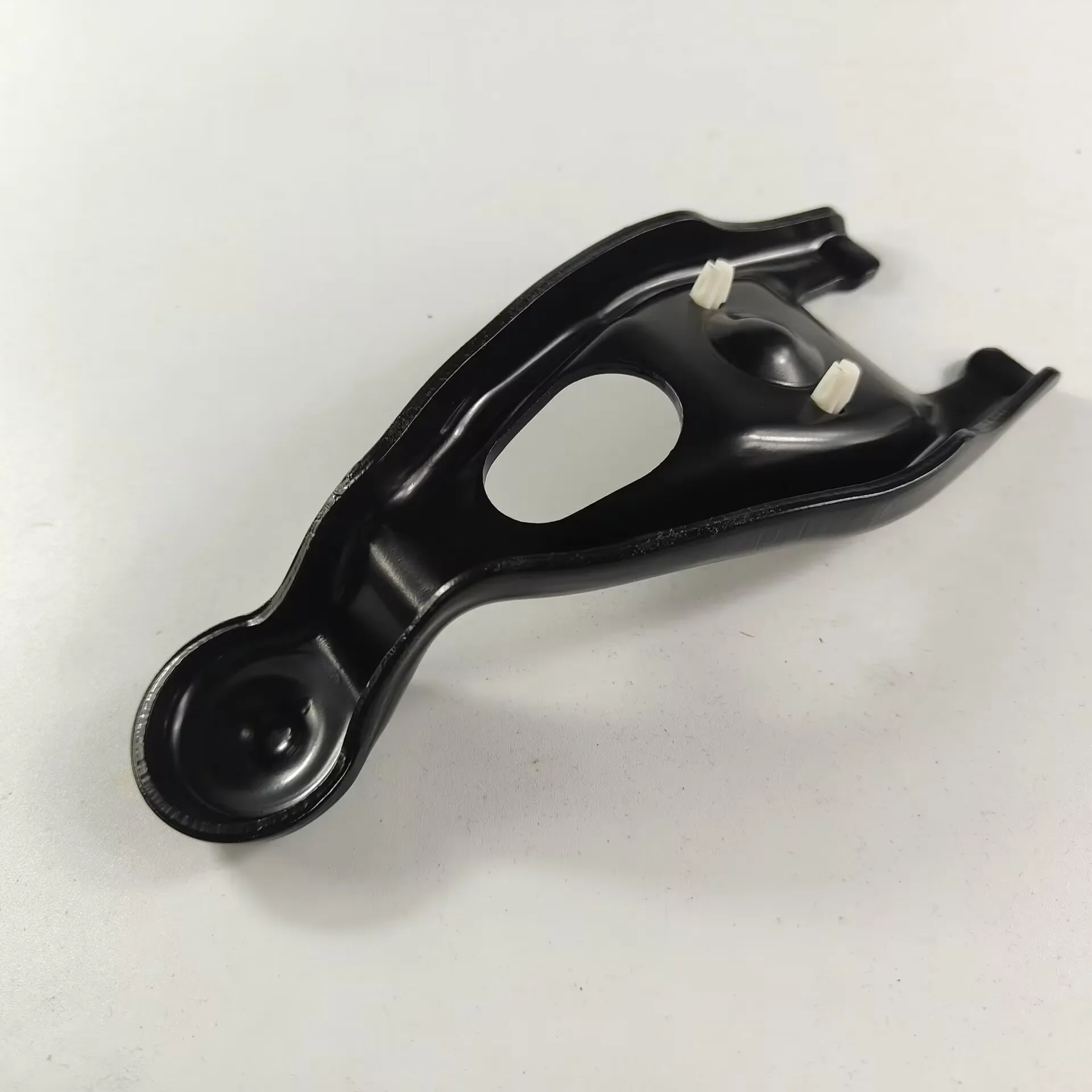 CLUTCH RELEASE FORK For Peugeot 1007 206 207 3008 307 308 406 407 5008 508 607 806 Citroen 2117.66 2117.61 211761 211766