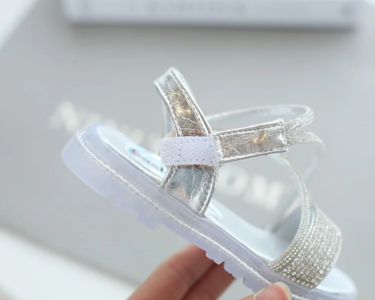 extra wide children's shoes 2021 Summer Girls Shoes Bling Sandals Kids Beach Shoes Cross-tied Children Sandal Crystal Princess Shoes Silver Baby Toddlers extra wide children's shoes