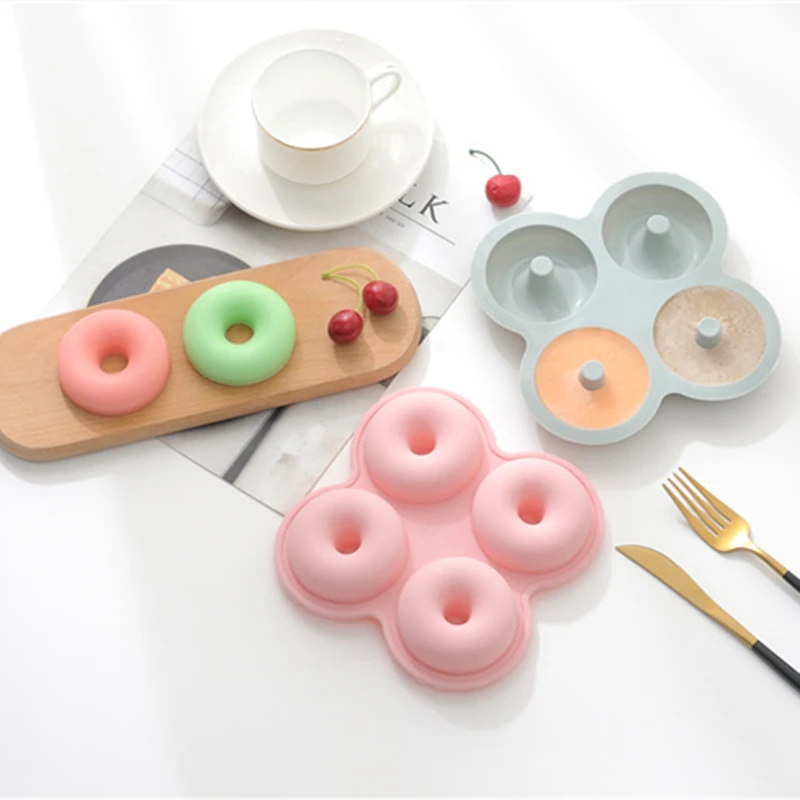 4 Cavity Donut Creative Cake Silicone Mold Home Kitchen Baking tray Cake Silicone Molds Cooking Bakeware Bake Tools Moulds brush