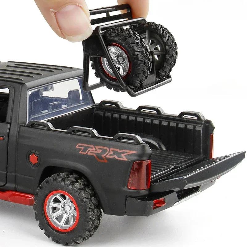 Diecast 1/32 Scale Dodge Ram TRX Pickup Car Model Sound Light Pullback Collective Voiture Home Decor Boy Car Gift Birthday 4