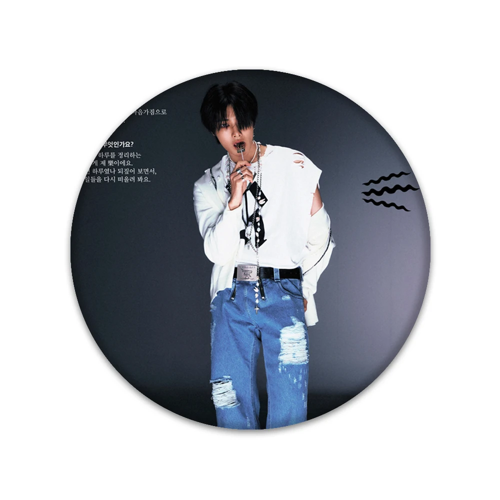 KPOP Stray Kids 2023 Rock-Star Badge Rock Star Bangchan Felix Brooch Hyunjin Pin Know STAY Collection Pins for Backpack Clothes