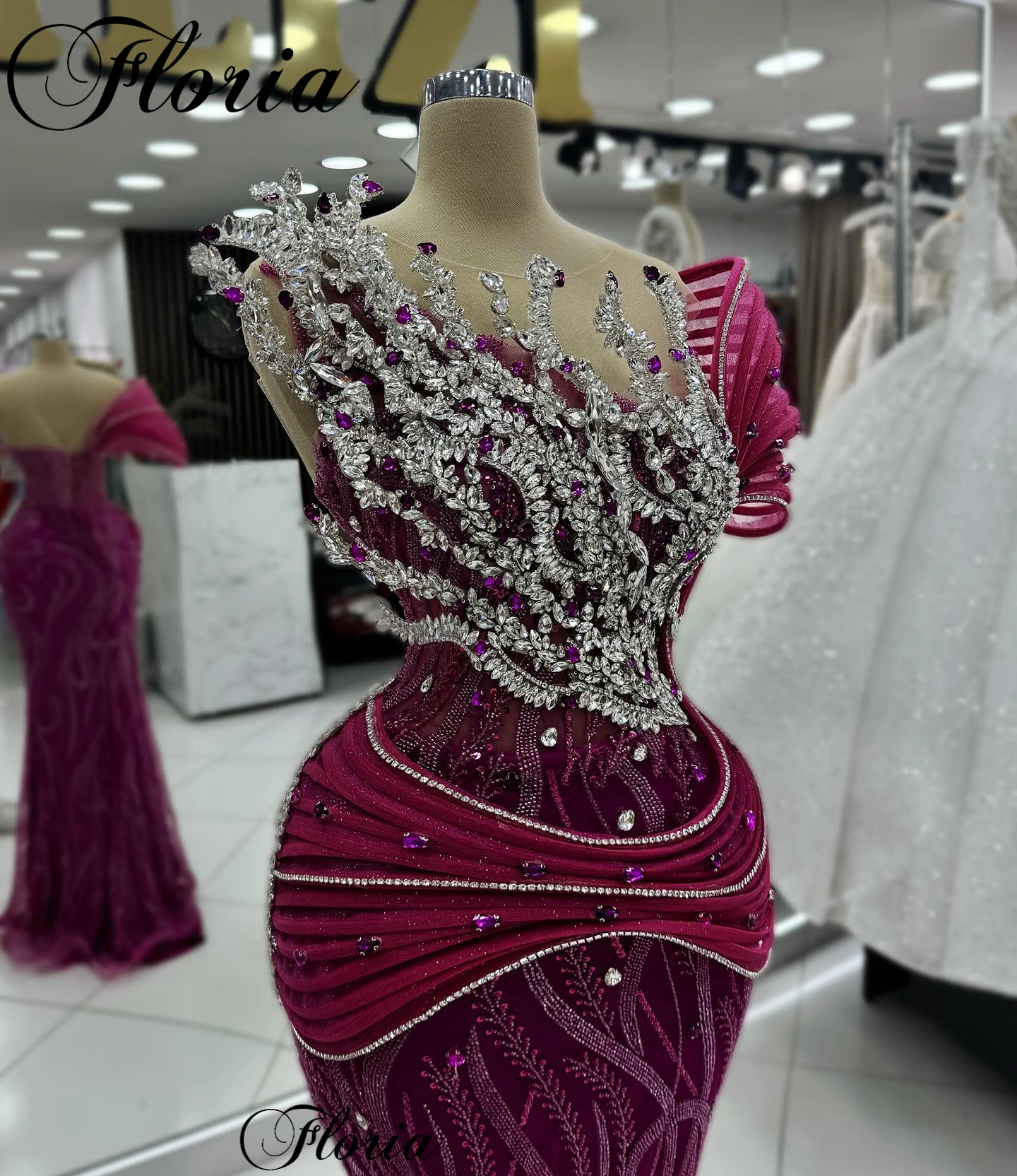 Burgundy Cocktail Dresses Mermaid Sleeveless Prom Dresses Elegant Crystals Celebrity Vestidos Femenino