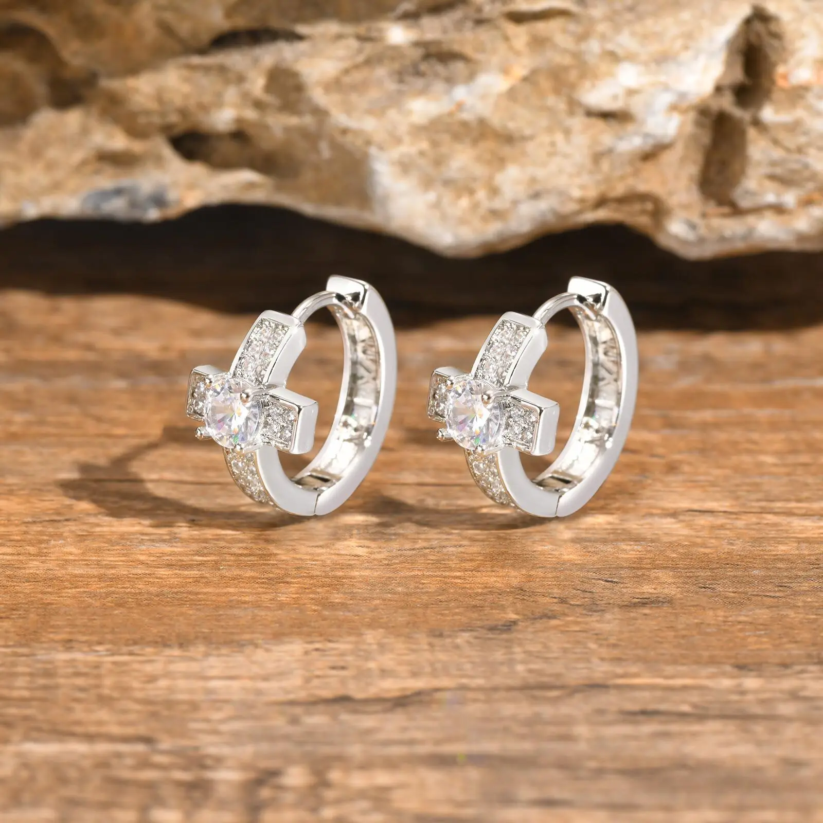 ※難あり EXCENTRIQUE ケープ 666999 Cyber Cross” earrings #2580 – Xaki vintage