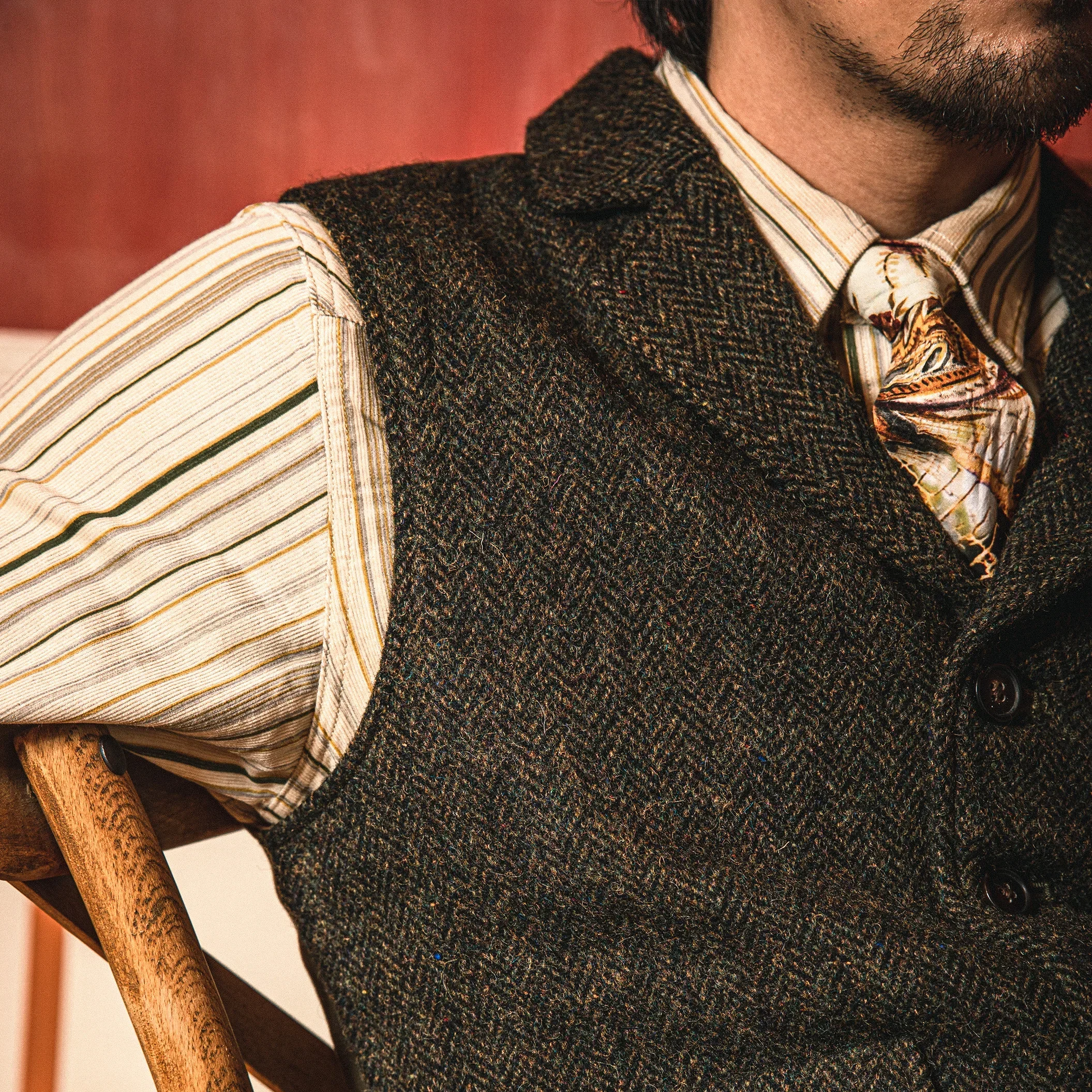 MJ-0004B 100% Wool Vintage Stylish Waistcoat 560 GSM Mens Casual Tweed Vest Red Tornado 4